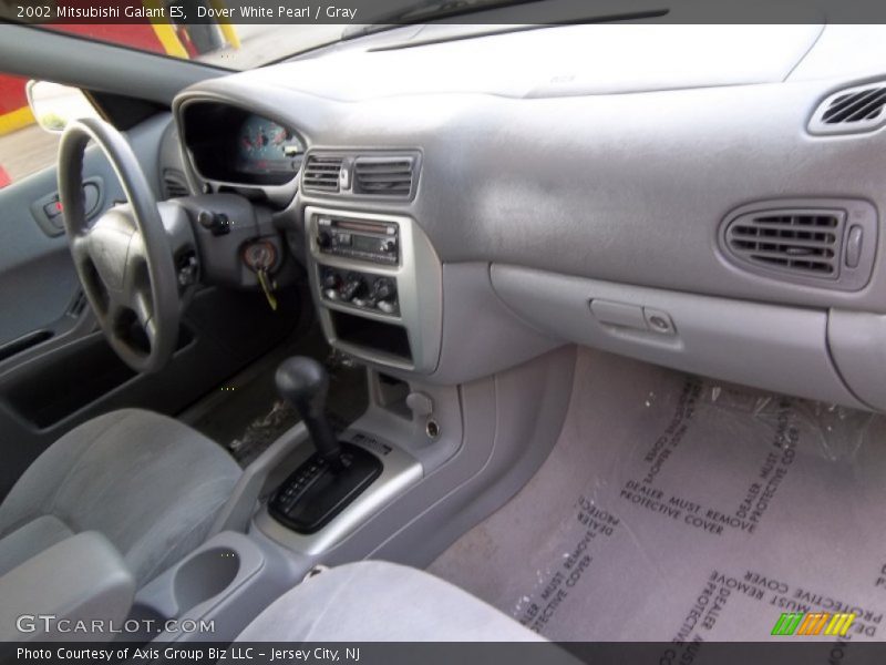 Dover White Pearl / Gray 2002 Mitsubishi Galant ES