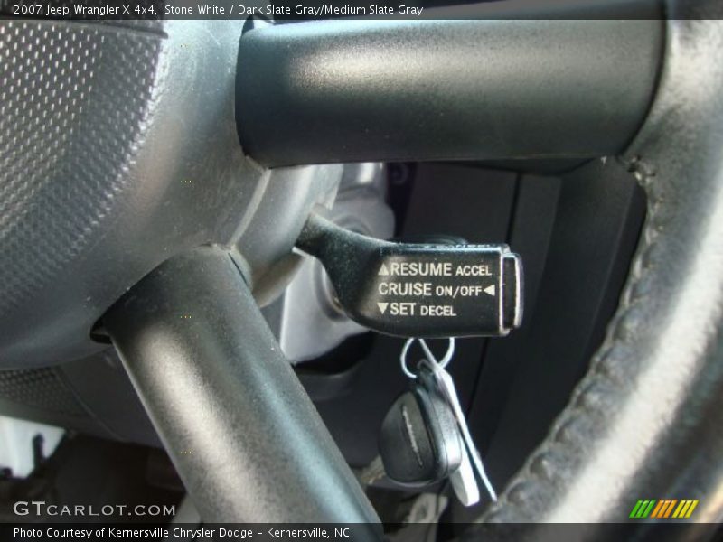 Stone White / Dark Slate Gray/Medium Slate Gray 2007 Jeep Wrangler X 4x4