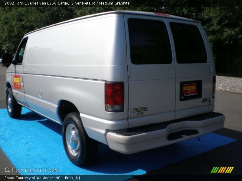 Silver Metallic / Medium Graphite 2002 Ford E Series Van E250 Cargo
