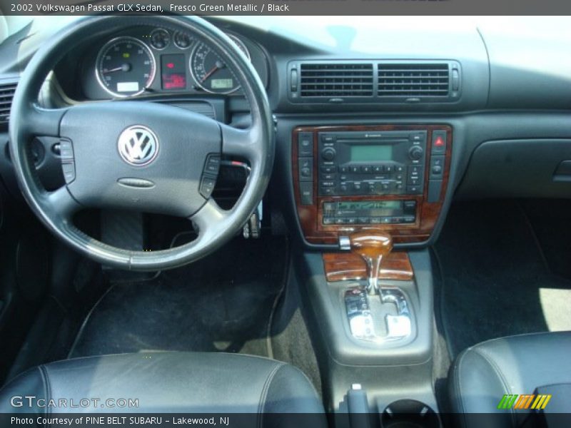 Fresco Green Metallic / Black 2002 Volkswagen Passat GLX Sedan