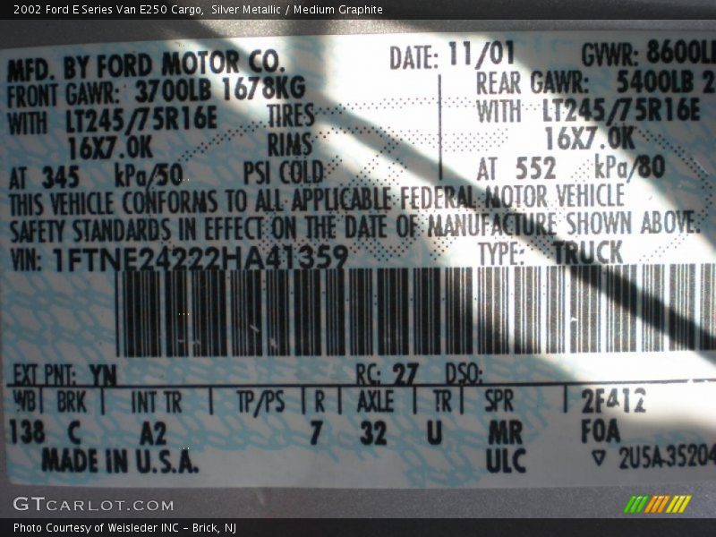 Silver Metallic / Medium Graphite 2002 Ford E Series Van E250 Cargo