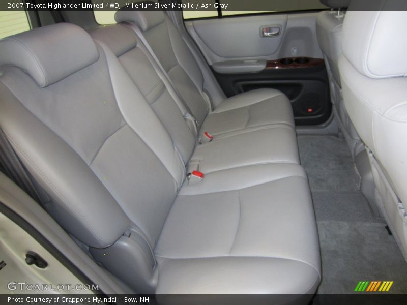 Millenium Silver Metallic / Ash Gray 2007 Toyota Highlander Limited 4WD
