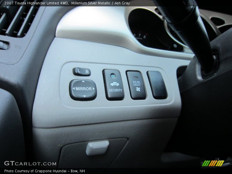 Millenium Silver Metallic / Ash Gray 2007 Toyota Highlander Limited 4WD