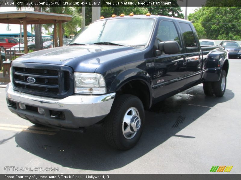 True Blue Metallic / Medium Parchment 2004 Ford F350 Super Duty XLT Crew Cab 4x4 Dually