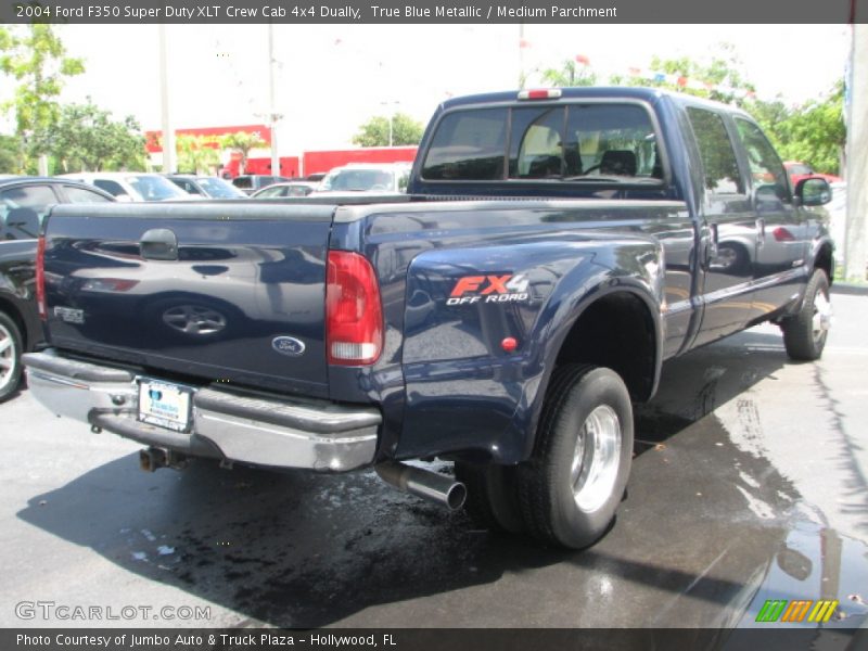 True Blue Metallic / Medium Parchment 2004 Ford F350 Super Duty XLT Crew Cab 4x4 Dually