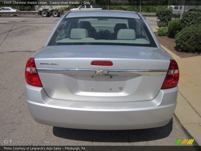 Galaxy Silver Metallic / Gray 2005 Chevrolet Malibu Sedan