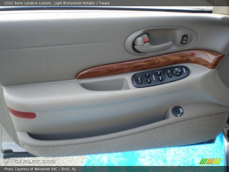 Light Bronzemist Metallic / Taupe 2002 Buick LeSabre Custom