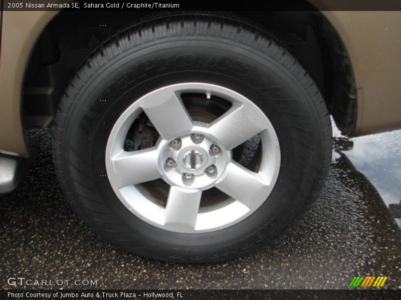 Sahara Gold / Graphite/Titanium 2005 Nissan Armada SE