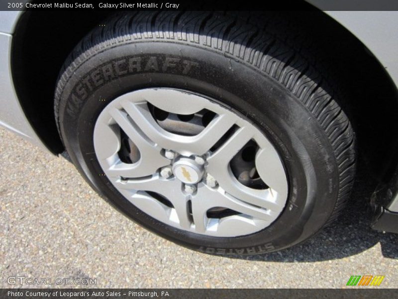 Galaxy Silver Metallic / Gray 2005 Chevrolet Malibu Sedan