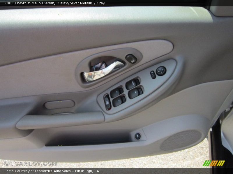 Galaxy Silver Metallic / Gray 2005 Chevrolet Malibu Sedan
