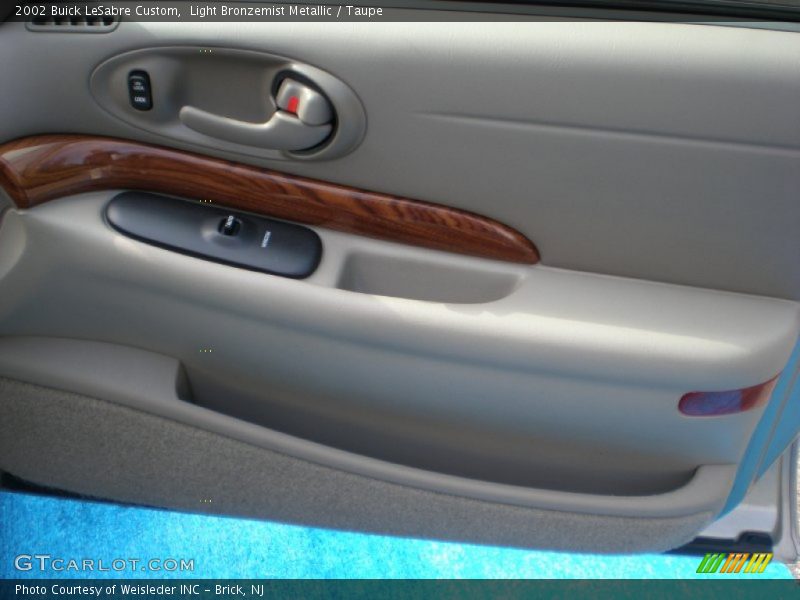 Light Bronzemist Metallic / Taupe 2002 Buick LeSabre Custom