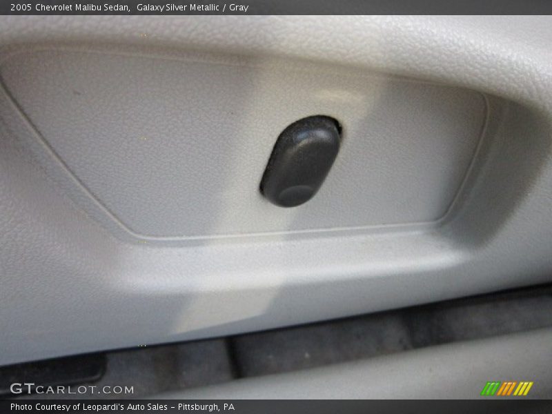 Galaxy Silver Metallic / Gray 2005 Chevrolet Malibu Sedan