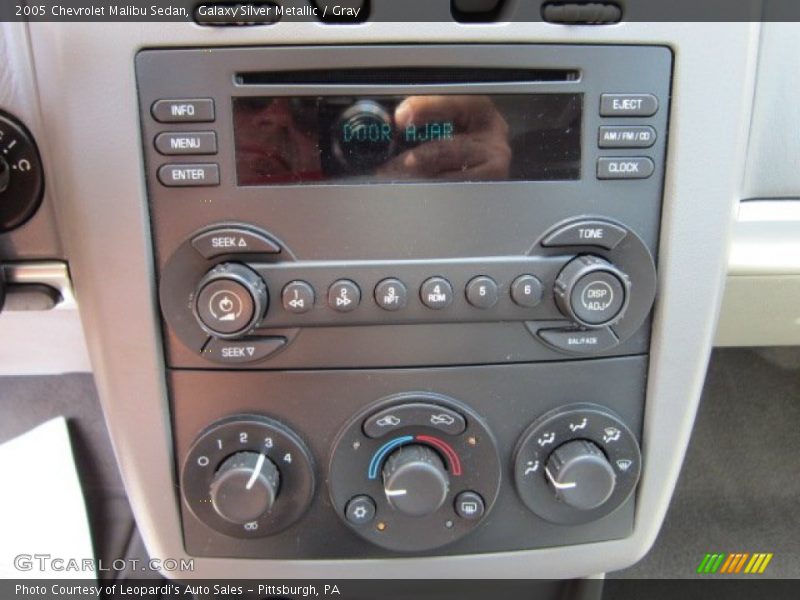 Galaxy Silver Metallic / Gray 2005 Chevrolet Malibu Sedan