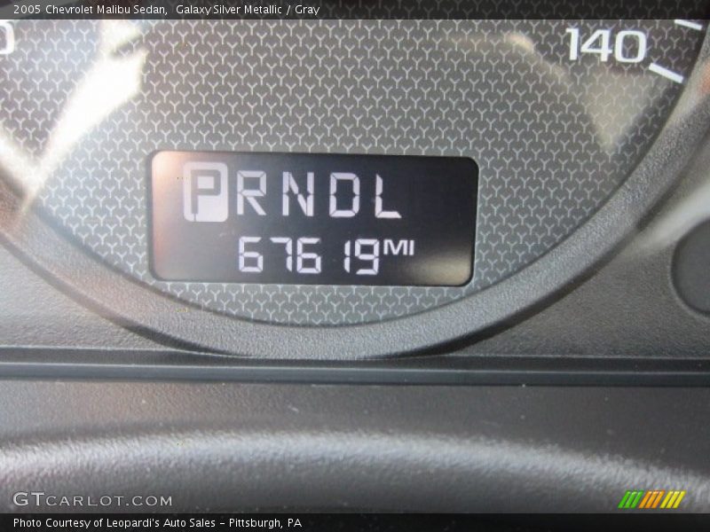 Galaxy Silver Metallic / Gray 2005 Chevrolet Malibu Sedan