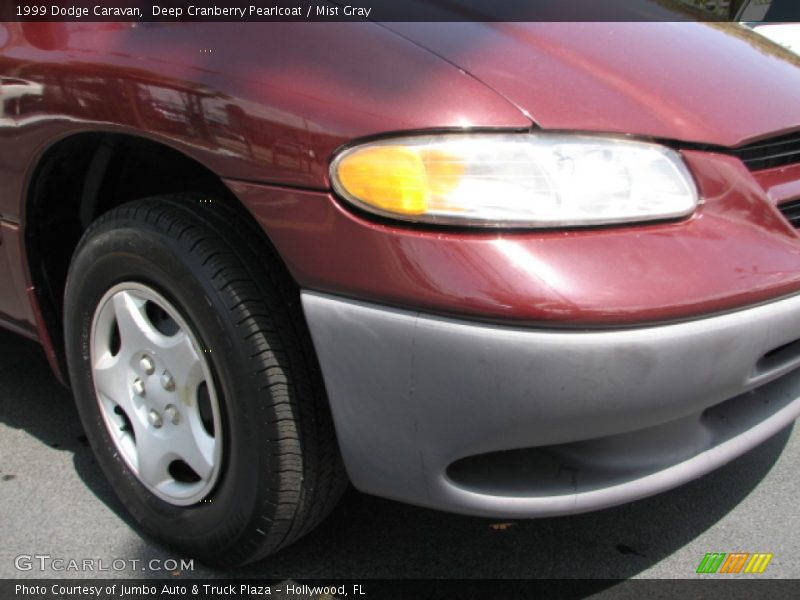 Deep Cranberry Pearlcoat / Mist Gray 1999 Dodge Caravan