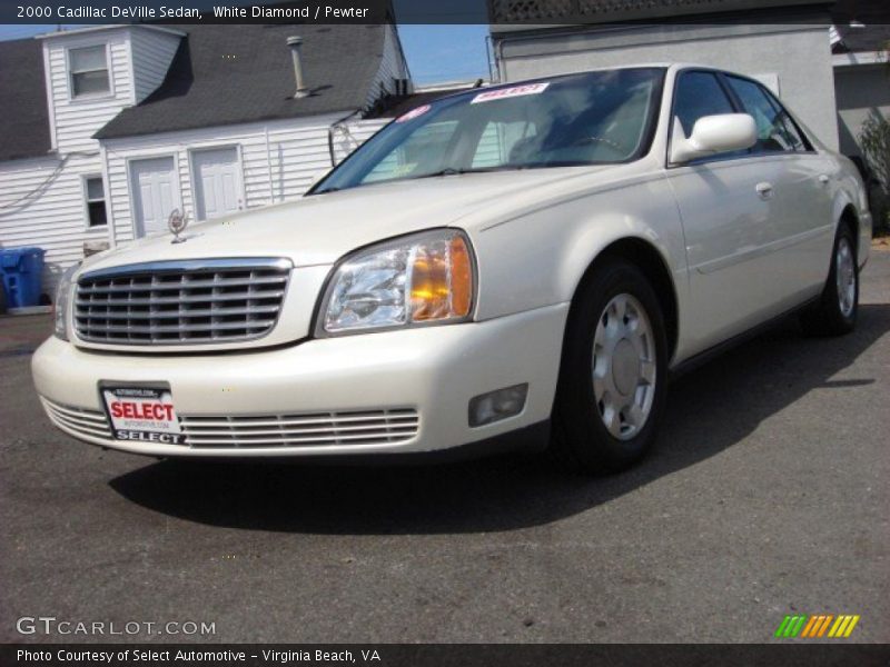 White Diamond / Pewter 2000 Cadillac DeVille Sedan