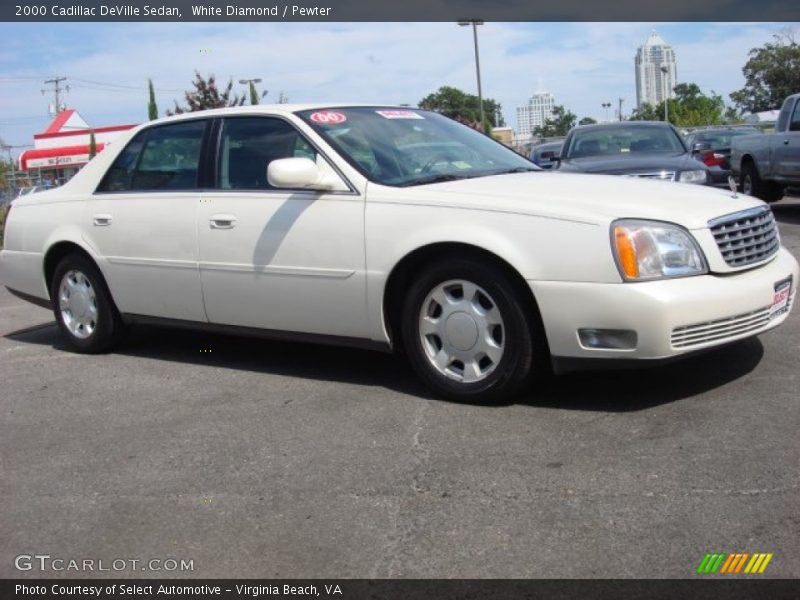 White Diamond / Pewter 2000 Cadillac DeVille Sedan