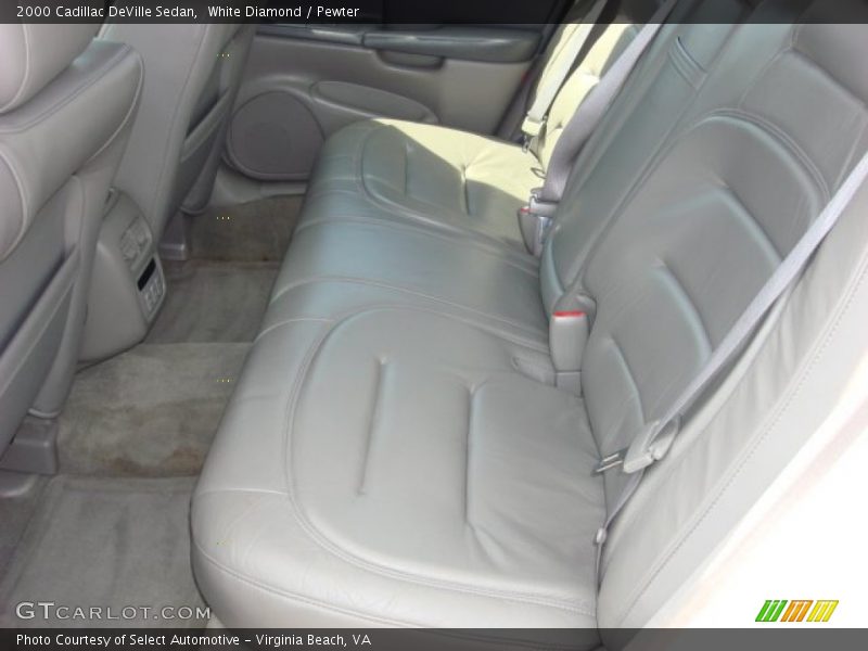 White Diamond / Pewter 2000 Cadillac DeVille Sedan