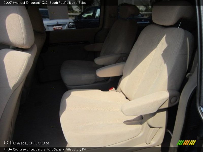 South Pacific Blue / Beige 2007 Hyundai Entourage GLS