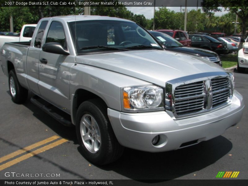 Bright Silver Metallic / Medium Slate Gray 2007 Dodge Dakota SLT Club Cab 4x4
