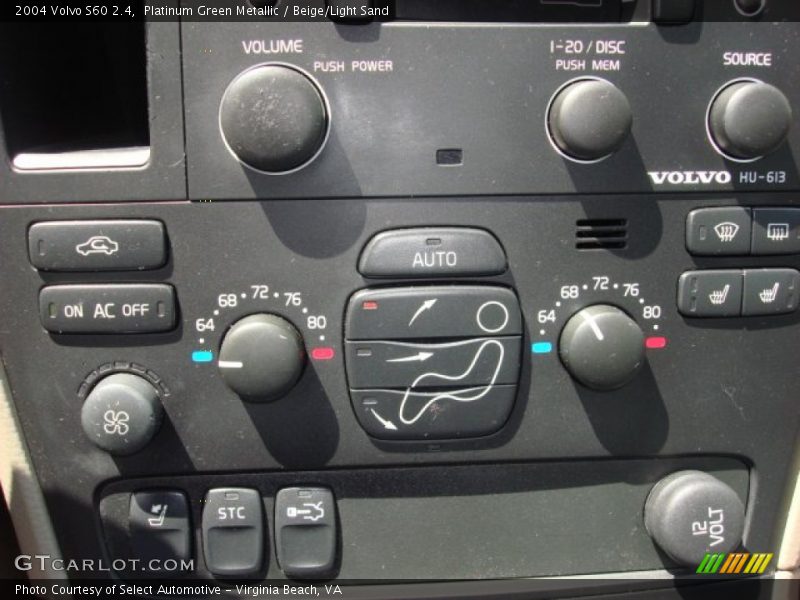 Platinum Green Metallic / Beige/Light Sand 2004 Volvo S60 2.4