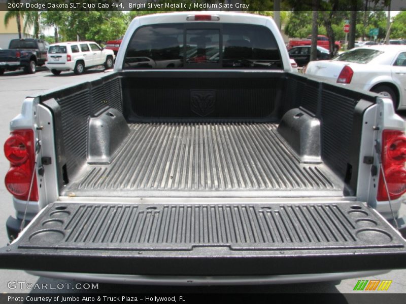 Bright Silver Metallic / Medium Slate Gray 2007 Dodge Dakota SLT Club Cab 4x4