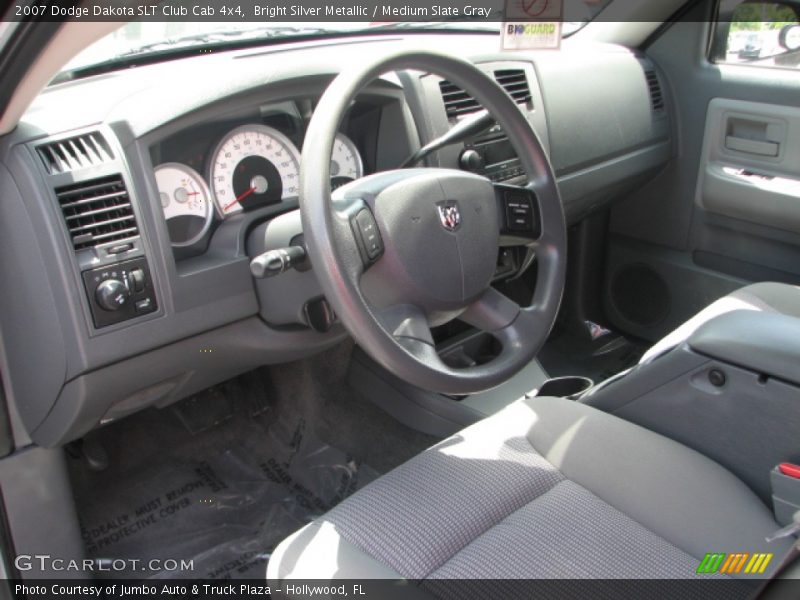 Bright Silver Metallic / Medium Slate Gray 2007 Dodge Dakota SLT Club Cab 4x4