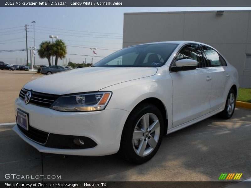 Candy White / Cornsilk Beige 2012 Volkswagen Jetta TDI Sedan