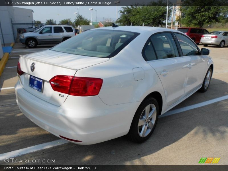 Candy White / Cornsilk Beige 2012 Volkswagen Jetta TDI Sedan