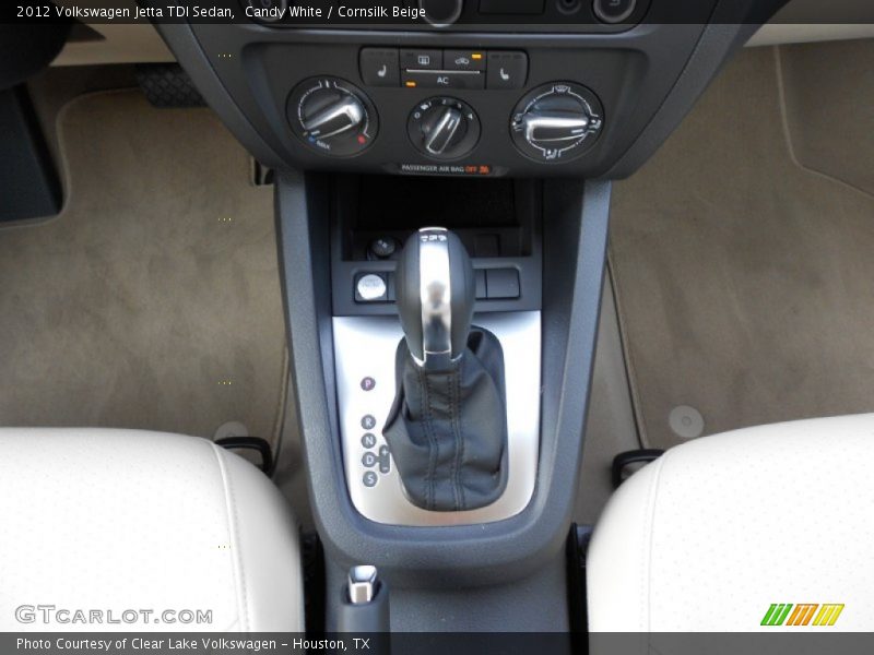 Candy White / Cornsilk Beige 2012 Volkswagen Jetta TDI Sedan