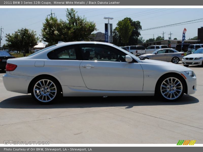 Mineral White Metallic / Black Dakota Leather 2011 BMW 3 Series 328i Coupe