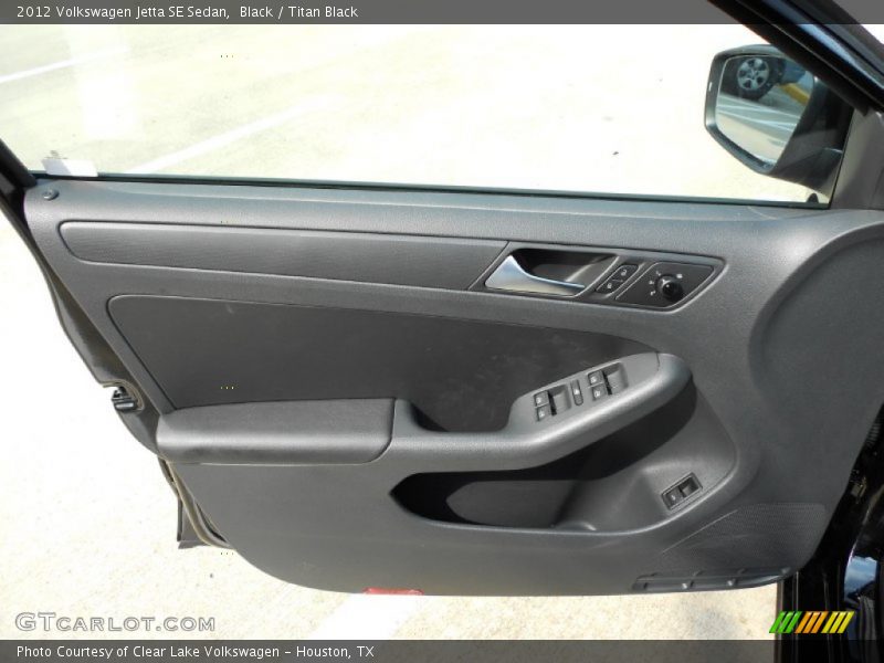 Black / Titan Black 2012 Volkswagen Jetta SE Sedan