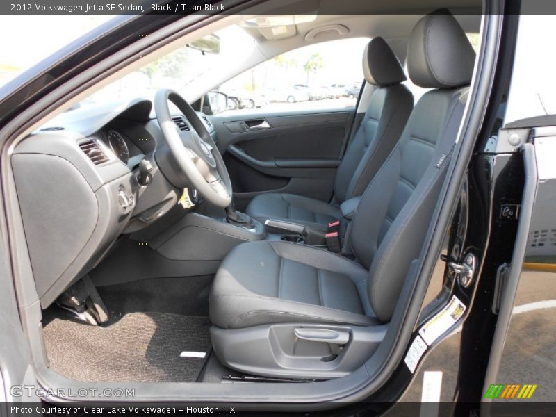 Black / Titan Black 2012 Volkswagen Jetta SE Sedan