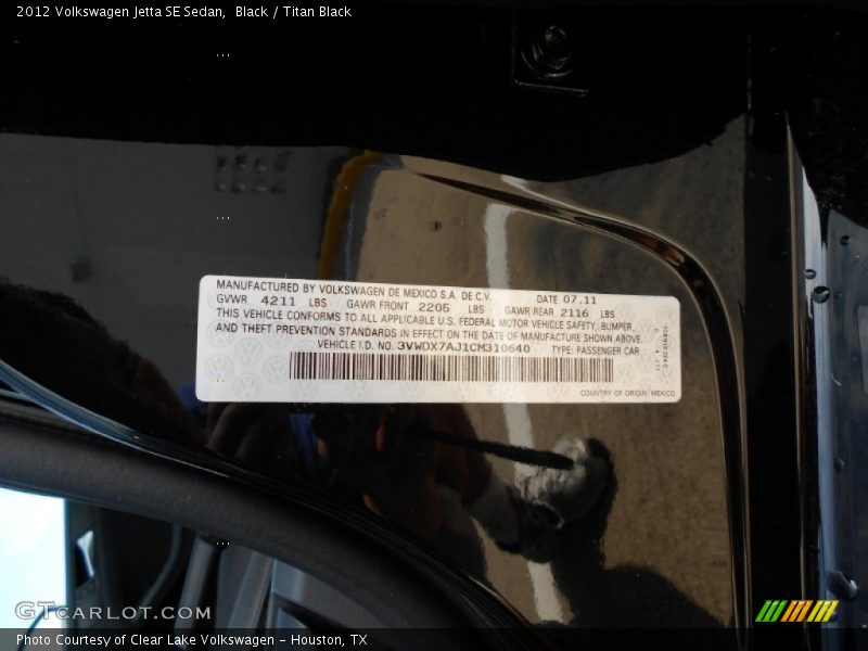 Black / Titan Black 2012 Volkswagen Jetta SE Sedan