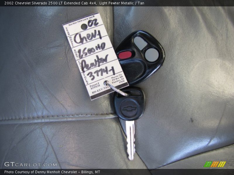 Light Pewter Metallic / Tan 2002 Chevrolet Silverado 2500 LT Extended Cab 4x4