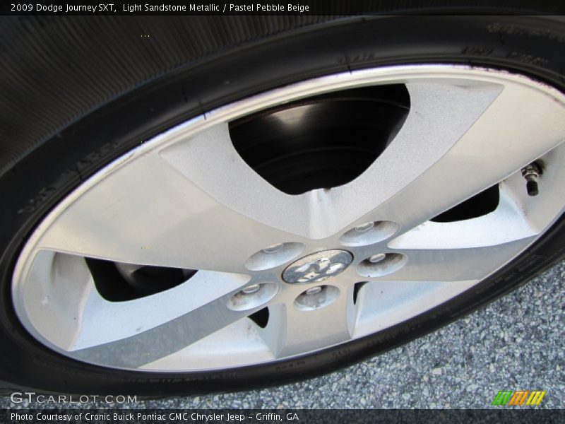 Light Sandstone Metallic / Pastel Pebble Beige 2009 Dodge Journey SXT