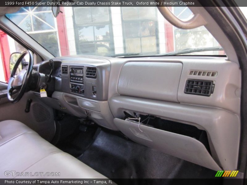 Oxford White / Medium Graphite 1999 Ford F450 Super Duty XL Regular Cab Dually Chassis Stake Truck