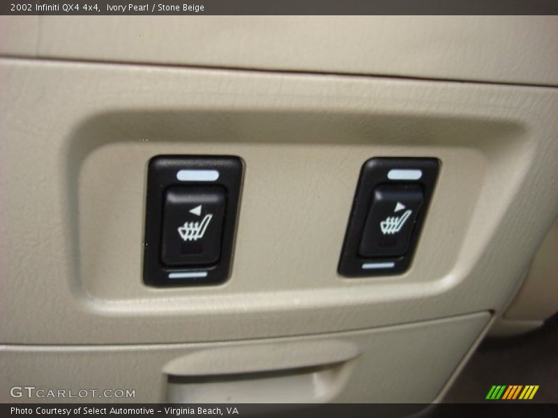 Ivory Pearl / Stone Beige 2002 Infiniti QX4 4x4