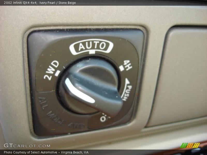 Ivory Pearl / Stone Beige 2002 Infiniti QX4 4x4