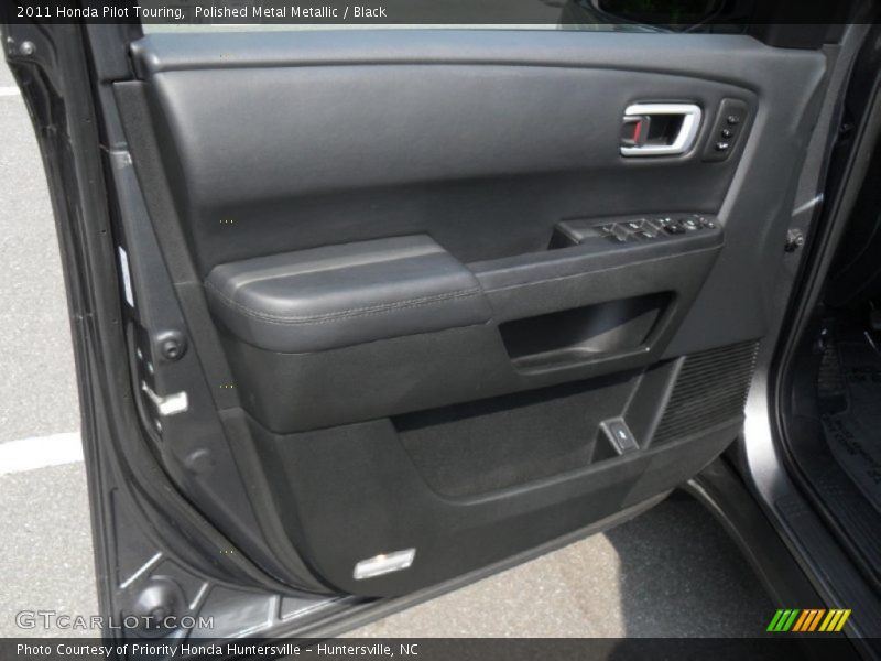 Polished Metal Metallic / Black 2011 Honda Pilot Touring