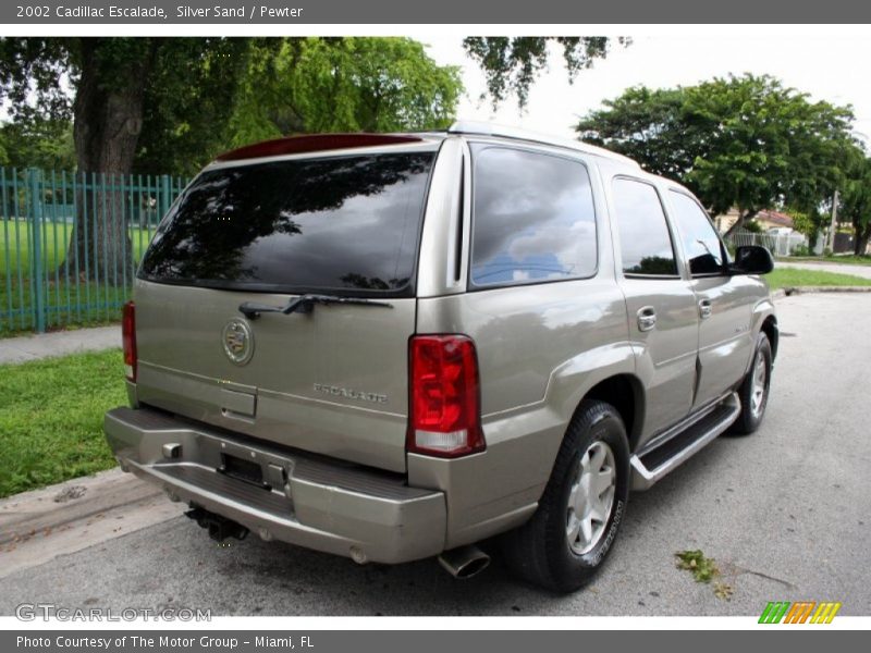 Silver Sand / Pewter 2002 Cadillac Escalade