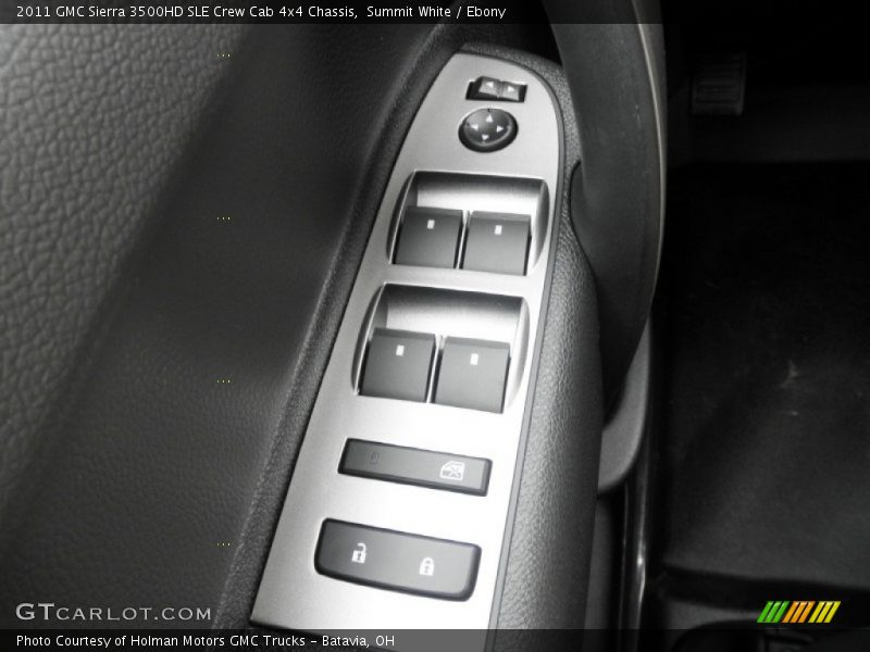 Summit White / Ebony 2011 GMC Sierra 3500HD SLE Crew Cab 4x4 Chassis
