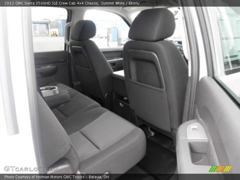 Summit White / Ebony 2011 GMC Sierra 3500HD SLE Crew Cab 4x4 Chassis