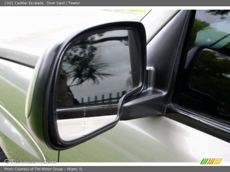 Silver Sand / Pewter 2002 Cadillac Escalade