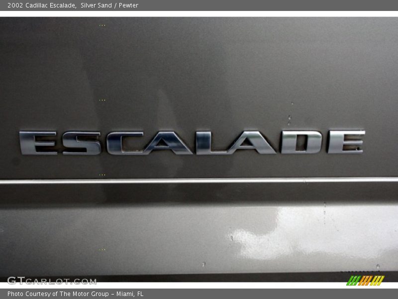 Silver Sand / Pewter 2002 Cadillac Escalade
