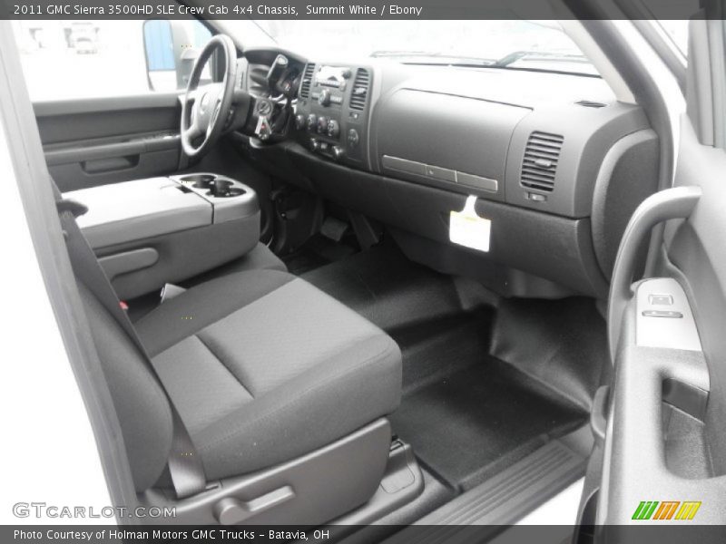 Summit White / Ebony 2011 GMC Sierra 3500HD SLE Crew Cab 4x4 Chassis