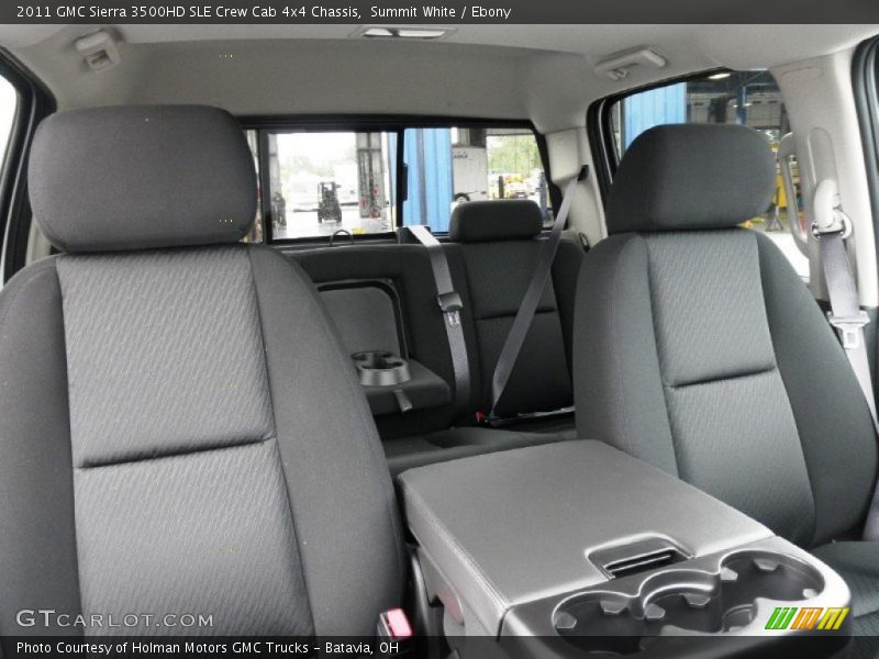 Summit White / Ebony 2011 GMC Sierra 3500HD SLE Crew Cab 4x4 Chassis