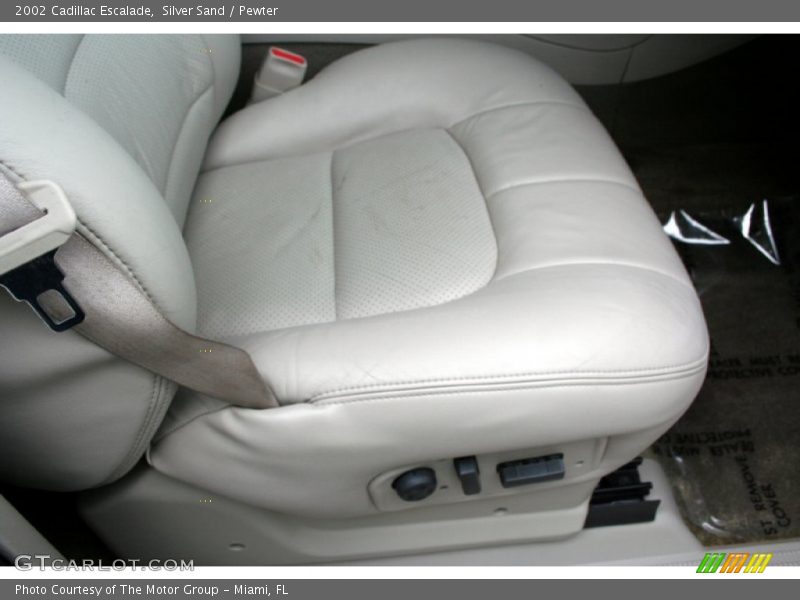 Silver Sand / Pewter 2002 Cadillac Escalade