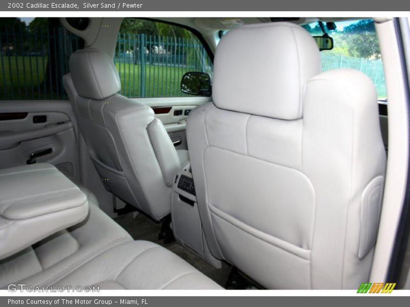 Silver Sand / Pewter 2002 Cadillac Escalade