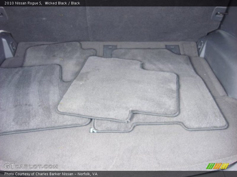 Wicked Black / Black 2010 Nissan Rogue S